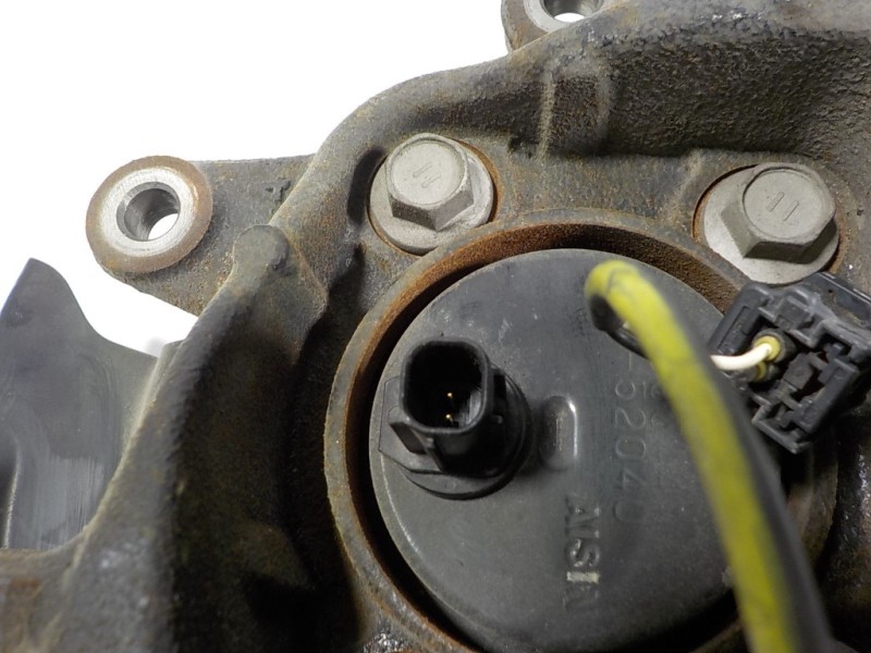 Recambio de mangueta trasera derecha para lexus ct 200h referencia OEM IAM 4230412240  