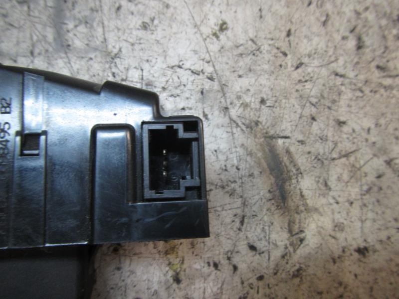 Recambio de cerradura maletero / porton para peugeot 308 confort referencia OEM IAM 8719C5  