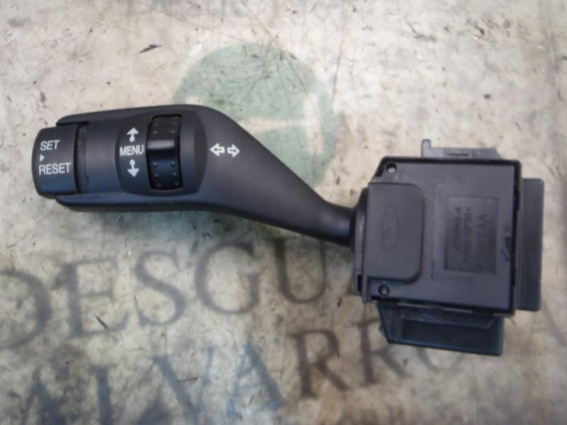 Recambio de mando intermitentes para ford focus berlina (cap) ambiente (d) referencia OEM IAM   