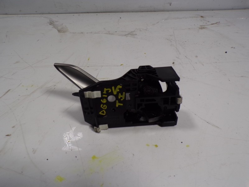 Recambio de maneta interior trasera izquierda para mazda cx-3 2.0 16v cat referencia OEM IAM   