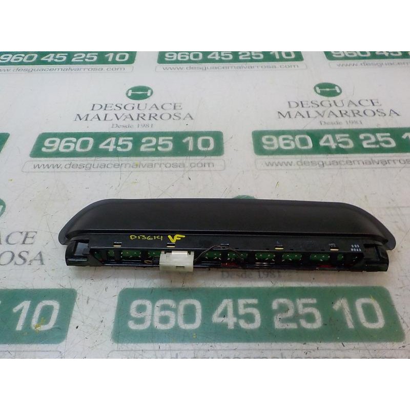 Recambio de piloto trasero central para bmw serie 3 berlina (e90) 2.0 turbodiesel cat referencia OEM IAM 63257145519  