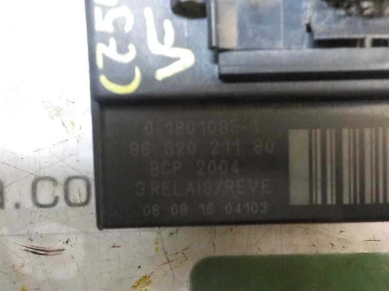 Recambio de caja precalentamiento para peugeot 207 sw 1.6 hdi fap cat (9hz / dv6ted4) referencia OEM IAM   