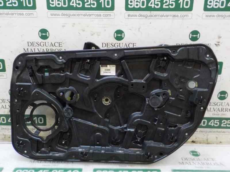 Recambio de elevalunas delantero derecho para volvo v40 2.0 diesel cat referencia OEM IAM 31301556  