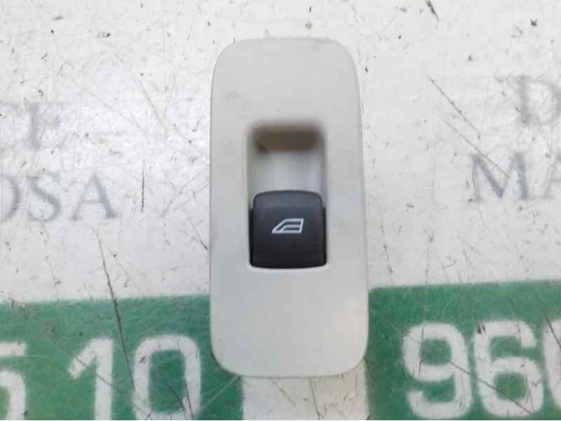 Recambio de mando elevalunas delantero derecho para volvo v40 2.0 diesel cat referencia OEM IAM 31394840 31334569 