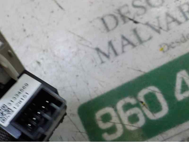 Recambio de mando elevalunas delantero derecho para volvo v40 2.0 diesel cat referencia OEM IAM 31394840 31334569 