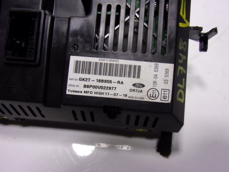 Recambio de pantalla multifuncion para ford ka+ 1.2 ti-vct cat referencia OEM IAM  GK2T18B955RA 