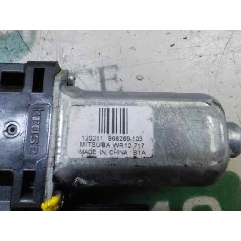 Recambio de motor elevalunas delantero derecho para volvo v40 2.0 diesel cat referencia OEM IAM 31253062 966269103 966269103