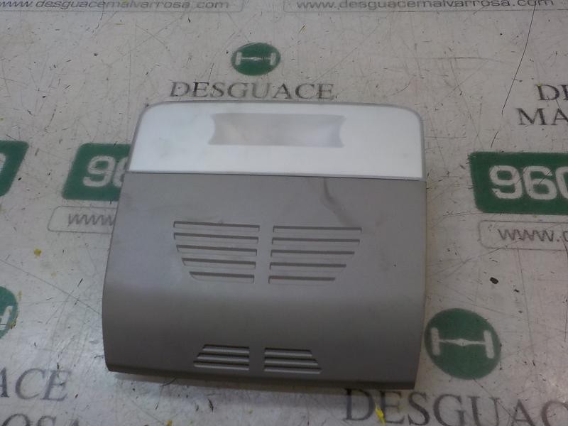 Recambio de piloto interior para bmw serie 3 berlina (e90) 2.0 turbodiesel cat referencia OEM IAM 61319201629  