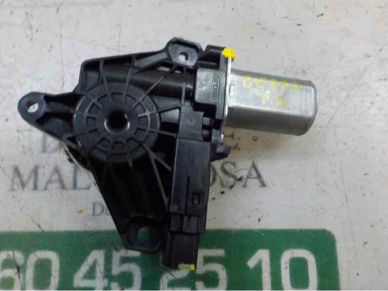Recambio de motor elevalunas trasero derecho para volvo v40 2.0 diesel cat referencia OEM IAM 31378401 C17543100 C17543100