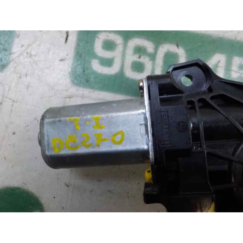 Recambio de motor elevalunas trasero izquierdo para volvo v40 2.0 diesel cat referencia OEM IAM 31378400 C1754410 C1754410