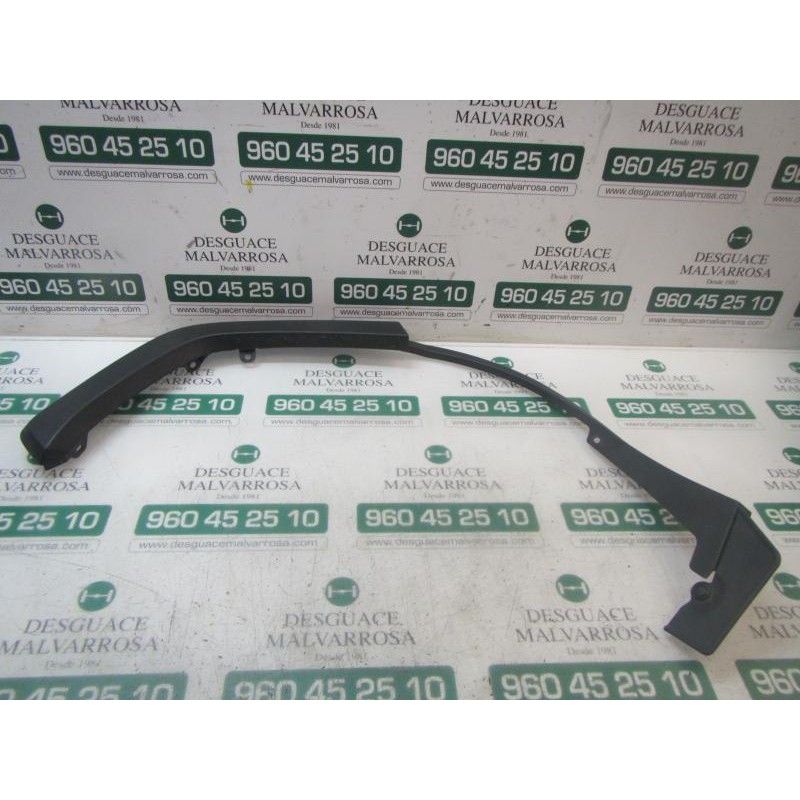 Recambio de aletin trasero derecho para toyota rav4 hybrid fwd referencia OEM IAM 7506142010  