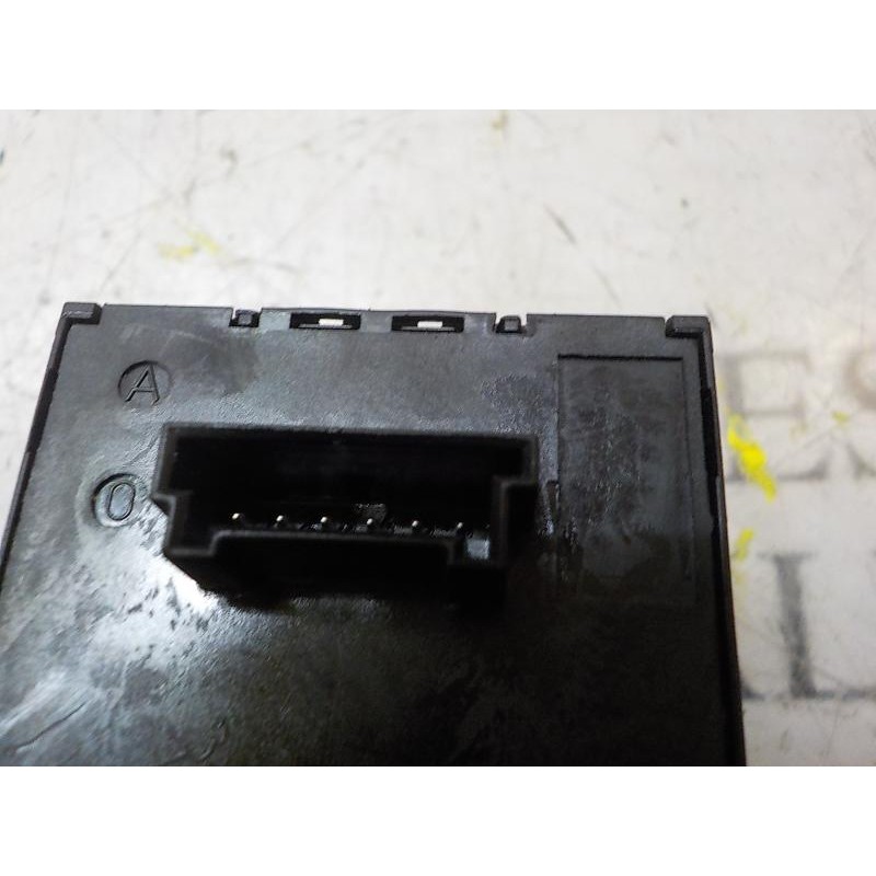 Recambio de warning para bmw serie 3 berlina (e90) 2.0 turbodiesel cat referencia OEM IAM 61319196714 913242101 549549533