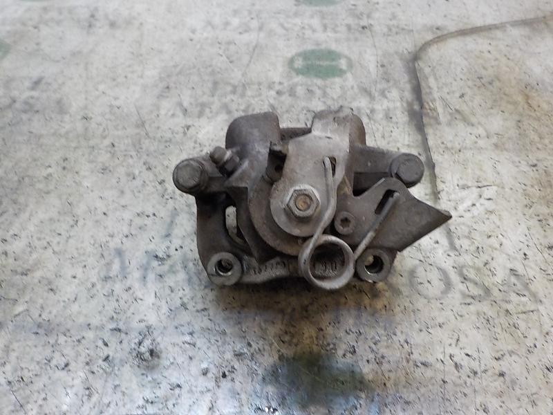 Recambio de pinza freno trasera derecha para citroën c3 picasso 1.6 16v hdi referencia OEM IAM 4400W6  
