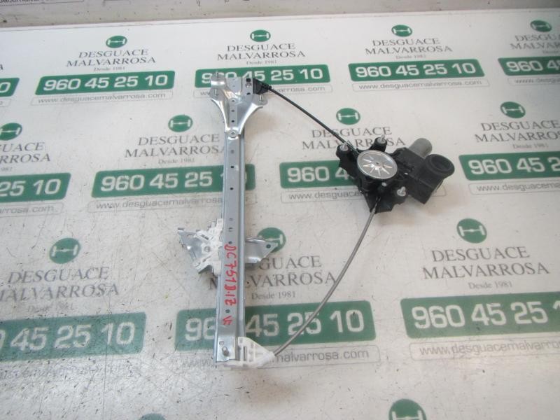 Recambio de elevalunas delantero izquierdo para toyota rav4 hybrid fwd referencia OEM IAM 6980242070  