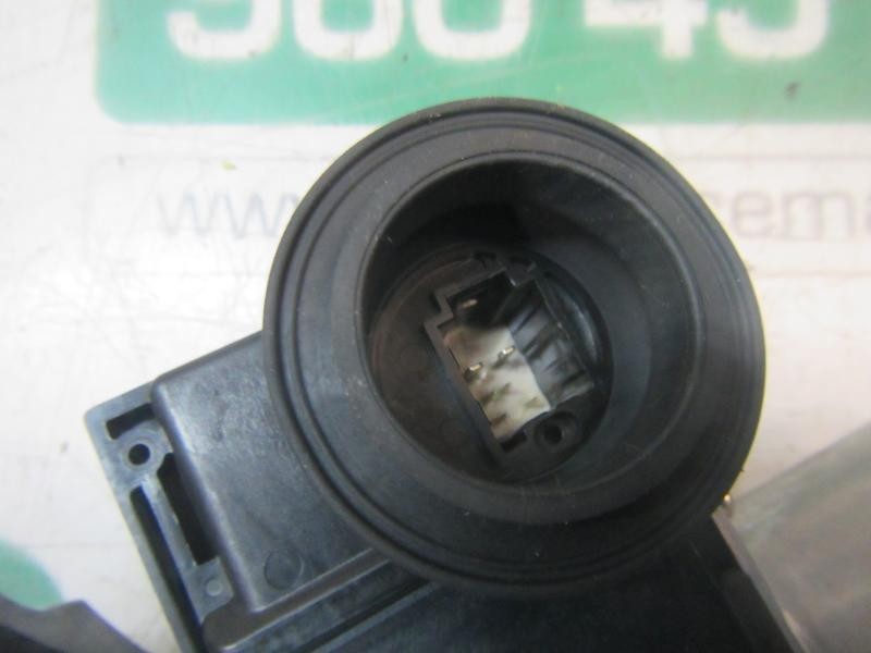 Recambio de elevalunas trasero derecho para toyota rav4 hybrid fwd referencia OEM IAM 6980342060  