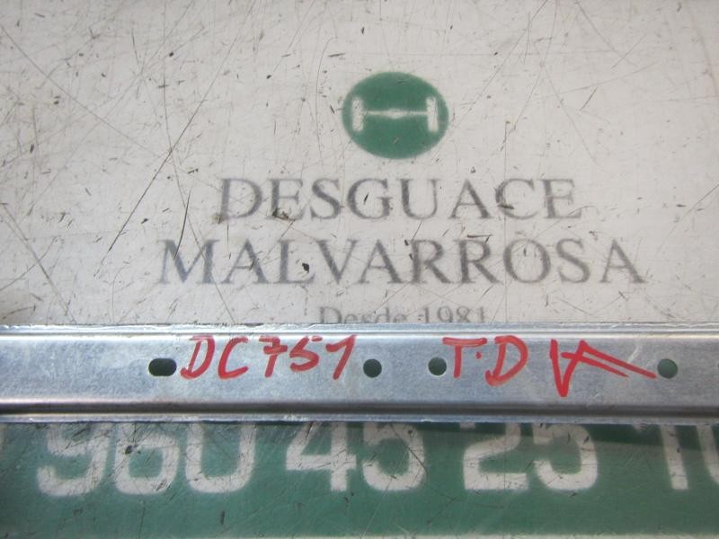 Recambio de elevalunas trasero derecho para toyota rav4 hybrid fwd referencia OEM IAM 6980342060  