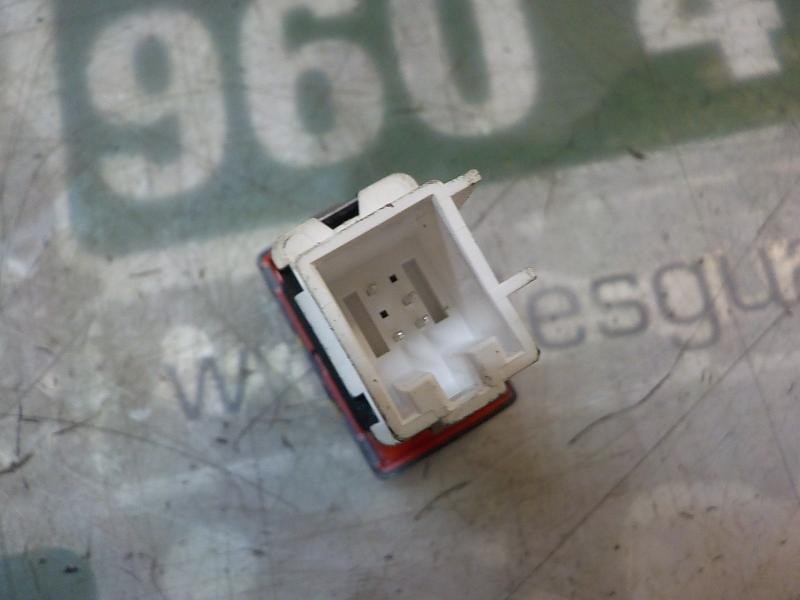 Recambio de warning para volkswagen golf vi (5k1) 1.6 tdi dpf referencia OEM IAM 5K0953509A  