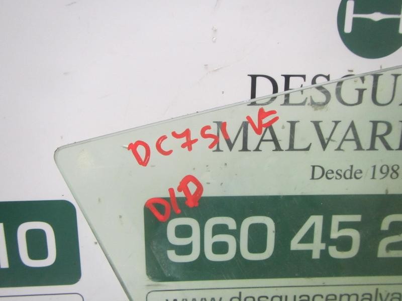Recambio de cristal puerta delantero derecho para toyota rav4 hybrid fwd referencia OEM IAM 6810142260  