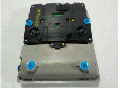 Recambio de piloto interior para lexus ct 200h referencia OEM IAM 8126076030B0 8A614033G  2