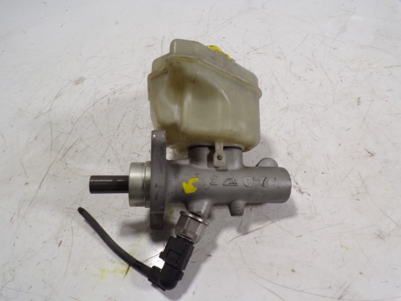 Recambio de bomba freno para volkswagen touareg (7la) tdi r5 referencia OEM IAM 7L0611019E  