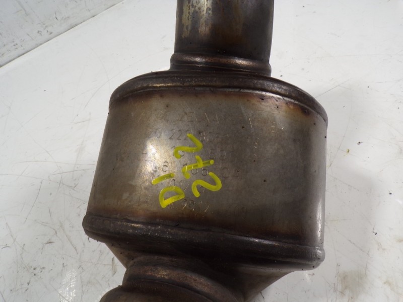 Recambio de catalizador para volkswagen touareg (7la) tdi r5 referencia OEM IAM 7L6254300KX 7L6131690P 7L6166CA 