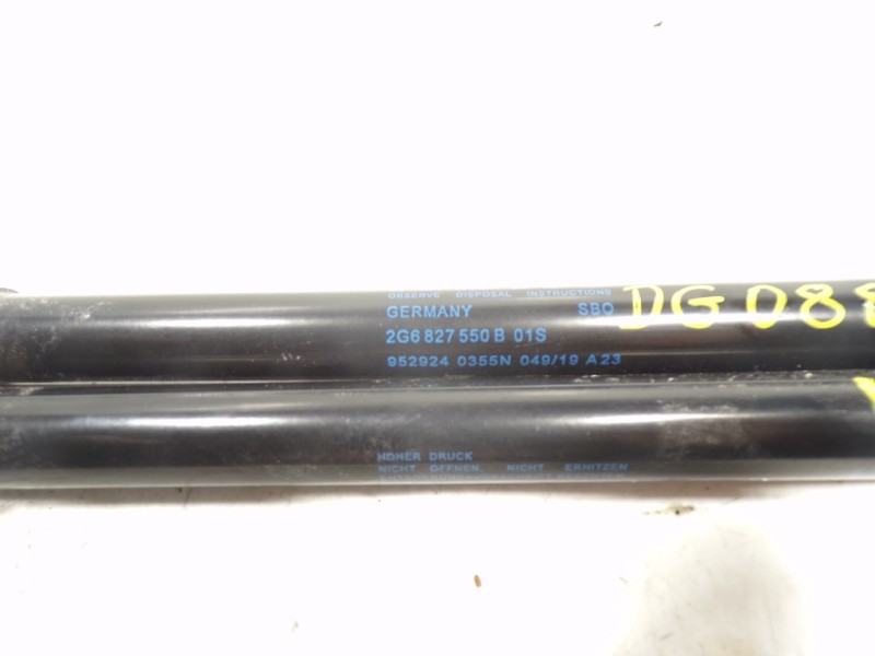 Recambio de amortiguadores maletero / porton para volkswagen polo 1.0 referencia OEM IAM 2G6827550B 2G6827550B 