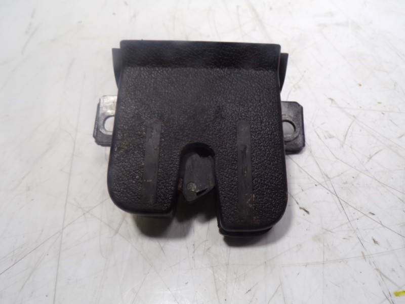 Recambio de cerradura maletero / porton para volkswagen touareg (7la) tdi r5 referencia OEM IAM 7L6827505D 7L6827505 