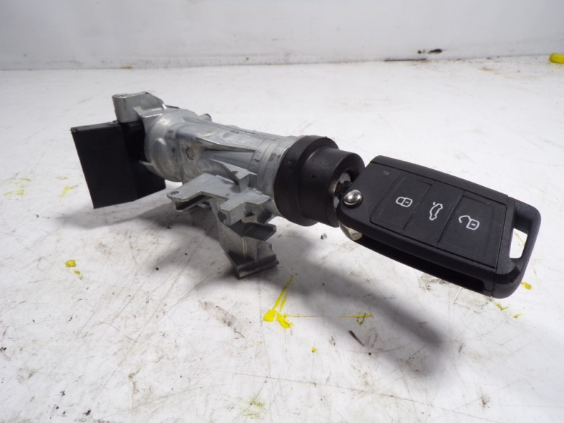 Recambio de antirrobo para volkswagen polo 1.0 referencia OEM IAM 1K0905851D 1K0905851 