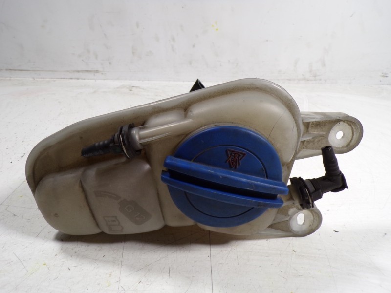 Recambio de deposito expansion para audi a5 coupe (8t) 2.0 16v tfsi referencia OEM IAM 8K0121403G  