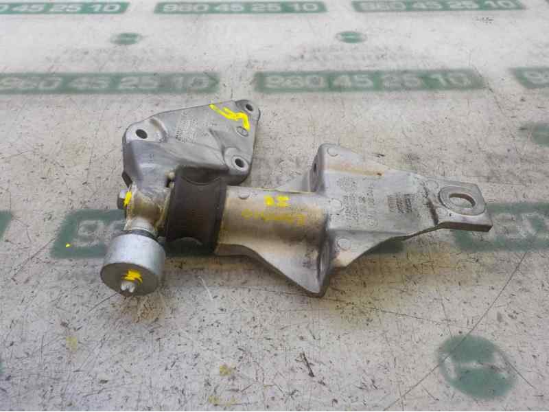 Recambio de soporte cambio para bmw serie 5 lim. (f10) 530d xdrive referencia OEM IAM 22326850715  