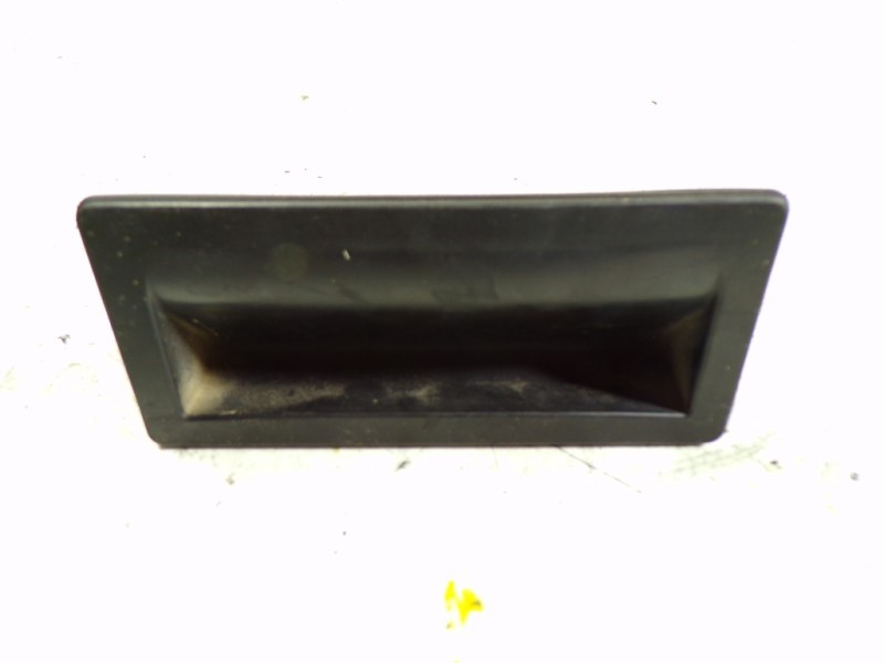 Recambio de maneta porton para audi a5 coupe (8t) 2.0 16v tfsi referencia OEM IAM 5N0827566T  