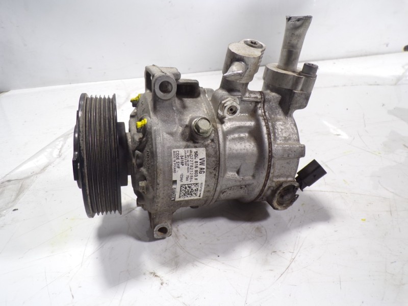 Recambio de compresor aire acondicionado para volkswagen polo 1.0 referencia OEM IAM 5Q0816803D 5Q0816803F 