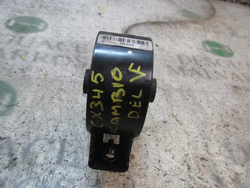 Recambio de soporte cambio para jeep compass limited 4x4 referencia OEM IAM 5105494AD  