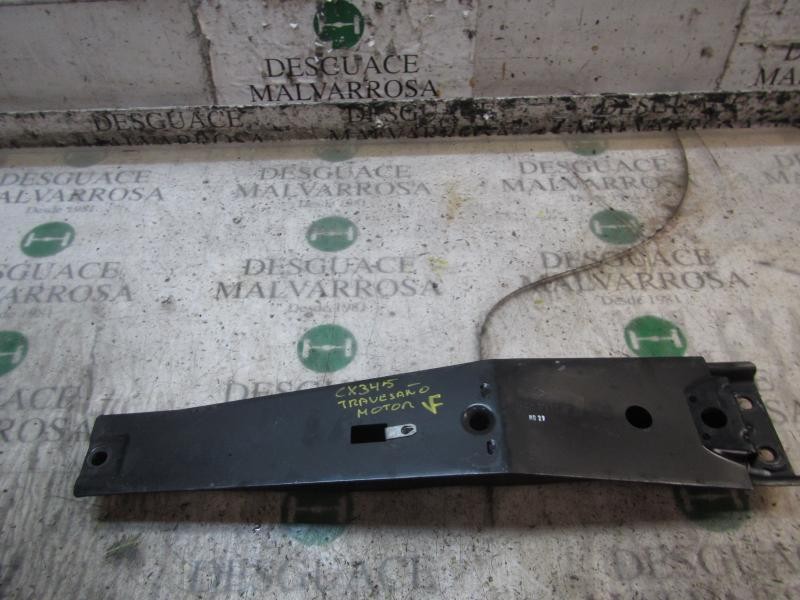 Recambio de travesaño inferior para jeep compass limited 4x4 referencia OEM IAM 4766948AC  