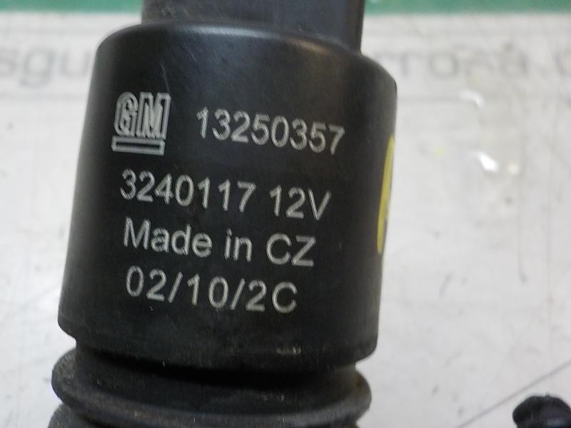 Recambio de bomba limpia para opel insignia berlina edition referencia OEM IAM 13250357 13250357 