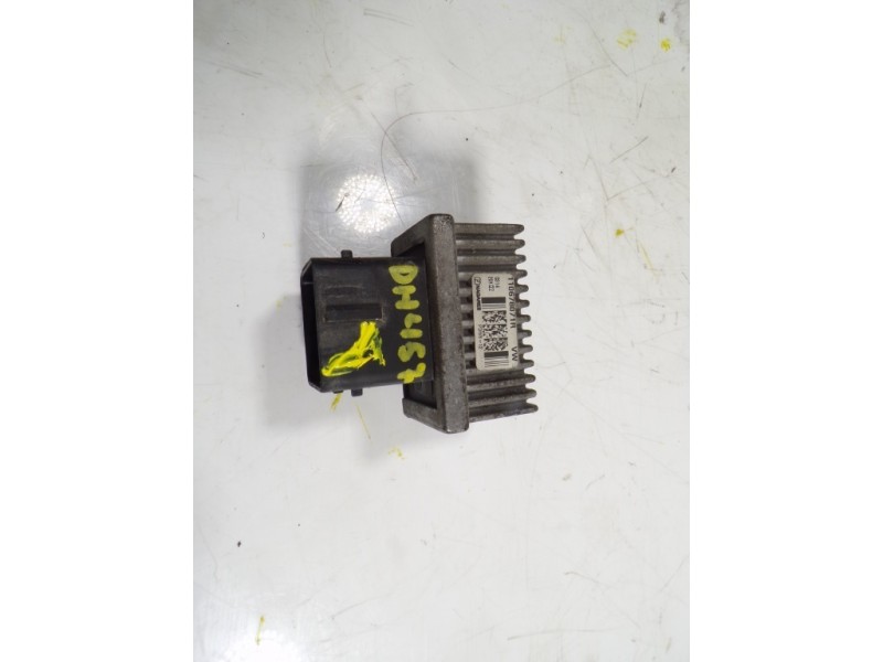 Recambio de caja precalentamiento para nissan nv 200 (m20) 1.5 dci cat referencia OEM IAM 1106700Q0E 110678071R 