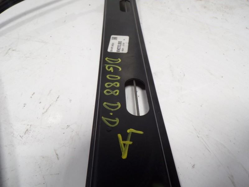 Recambio de elevalunas delantero derecho para volkswagen polo 1.0 referencia OEM IAM 2G4837462B 2G4837462B 