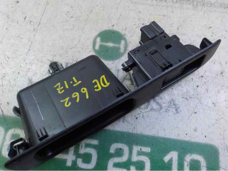 Recambio de mando elevalunas trasero izquierdo para nissan qashqai (j10) tekna sport referencia OEM IAM   