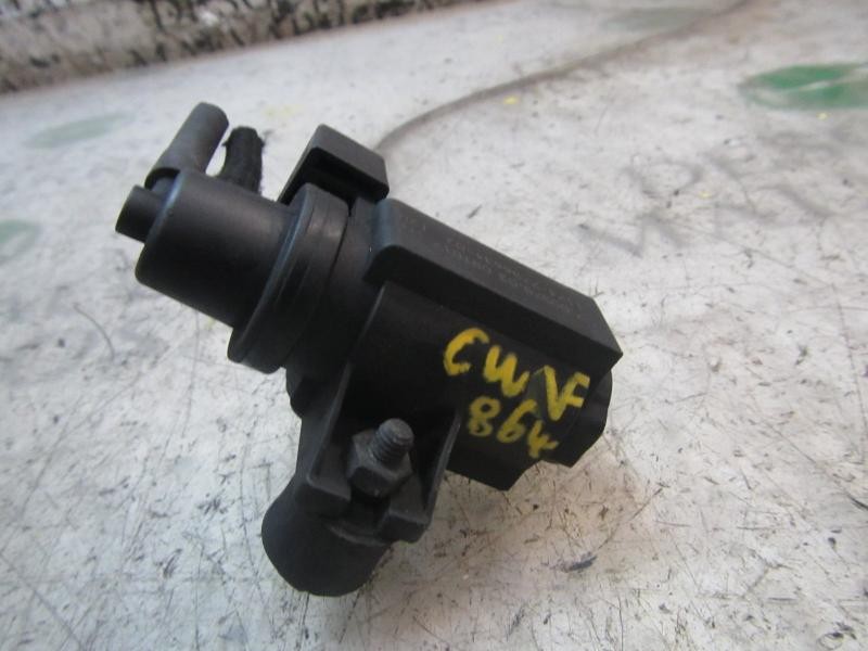 Recambio de valvula aire adicional para bmw serie 7 (e65/e66) 730d referencia OEM IAM 11747796634 7796634 