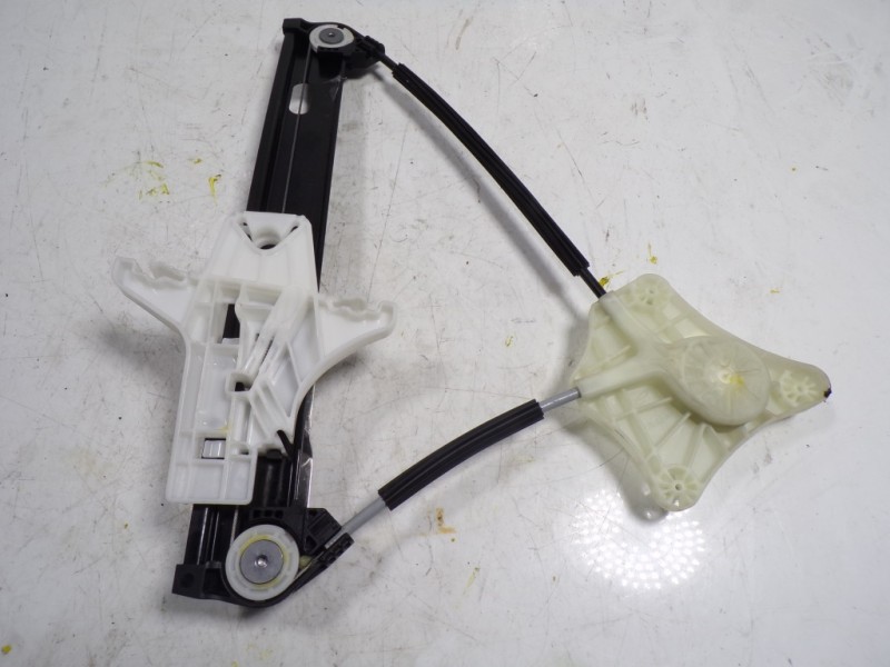 Recambio de elevalunas trasero derecho para volkswagen polo 1.0 referencia OEM IAM 2G6839462C 2G6839462C 