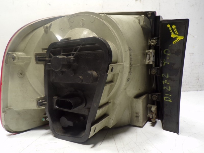 Recambio de piloto trasero derecho para volkswagen touareg (7la) tdi r5 referencia OEM IAM 7L6945096P 7L6945096K 