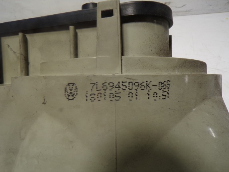 Recambio de piloto trasero derecho para volkswagen touareg (7la) tdi r5 referencia OEM IAM 7L6945096P 7L6945096K 