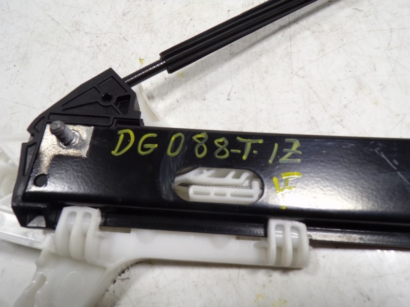 Recambio de elevalunas trasero izquierdo para volkswagen polo 1.0 referencia OEM IAM 2G6839461C 2G6839461C 