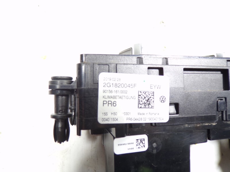 Recambio de mando calefaccion / aire acondicionado para volkswagen polo 1.0 referencia OEM IAM 2G1820045FEYW 2G1820045F 