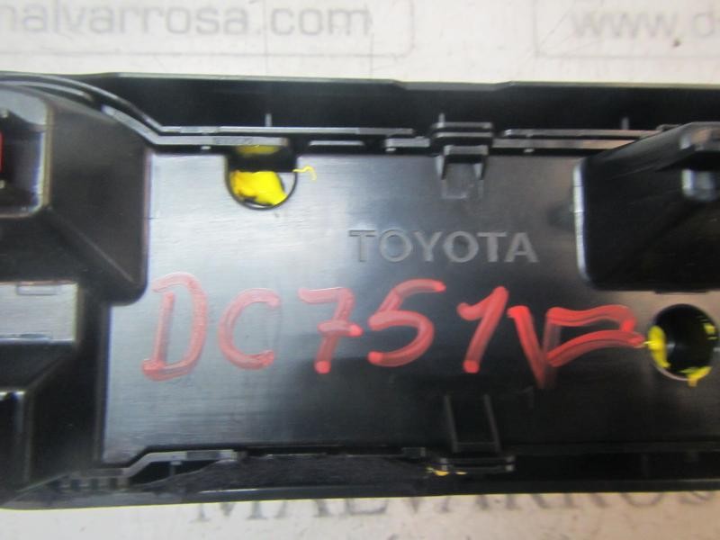 Recambio de mando climatizador para toyota rav4 hybrid fwd referencia OEM IAM 5590042580  