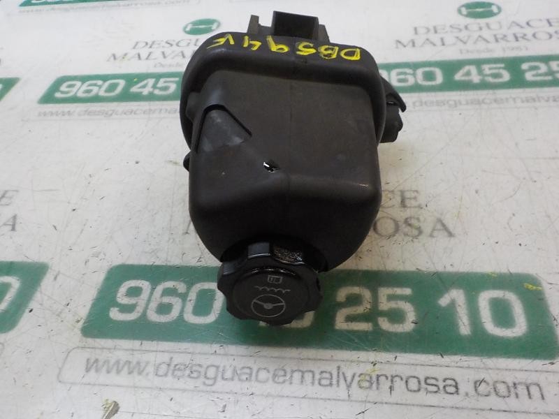 Recambio de deposito servo para opel insignia berlina edition referencia OEM IAM 13278247  