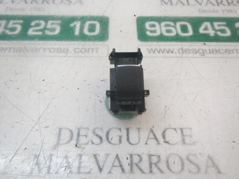 Recambio de mando elevalunas trasero izquierdo para toyota rav4 hybrid fwd referencia OEM IAM 8481012110  