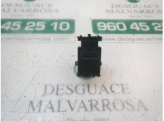 Recambio de mando elevalunas trasero izquierdo para toyota rav4 hybrid fwd referencia OEM IAM 8481012110   2