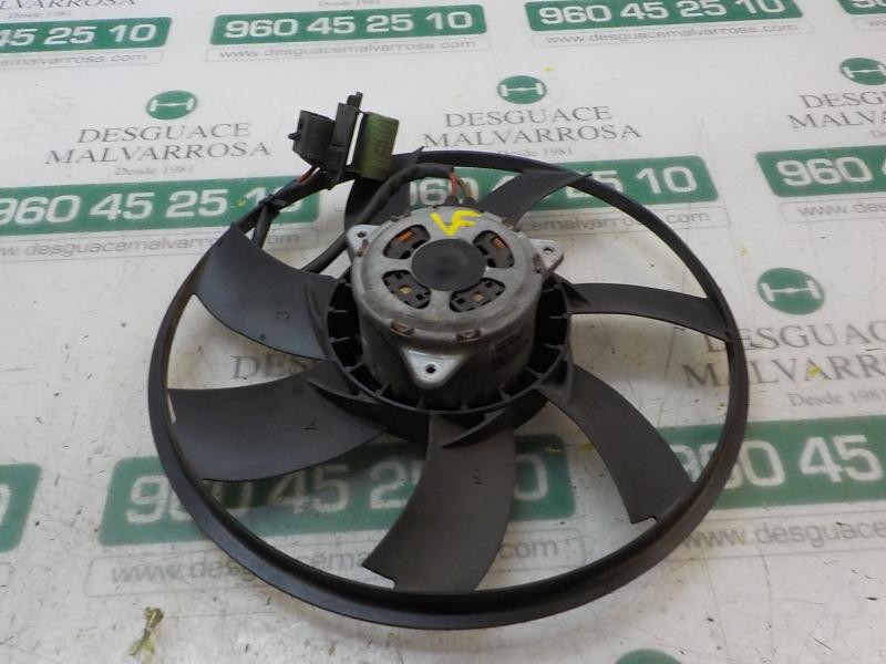 Recambio de electroventilador para opel insignia berlina edition referencia OEM IAM 13300195 P3612004 