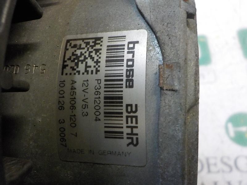 Recambio de electroventilador para opel insignia berlina edition referencia OEM IAM 13300195 P3612004 